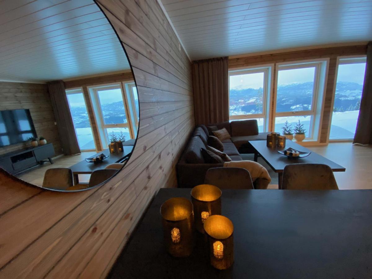New Modern Apartment With Great View - Ski In & Out Skulestadmo Eksteriør bilde